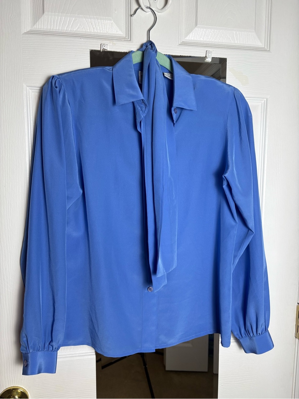 Vintage Regina Porter Women's Periwinkle Long Sleeve Button Blouse + Scarf SZ 4